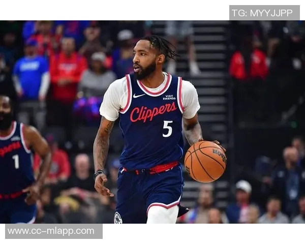 小琼斯专注比赛表现不在乎裁判判罚全力以赴追求胜利